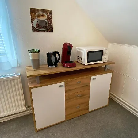 Charmante Wohnung in bester Lage mit Netflix und Prime St. Pölten Exterior foto