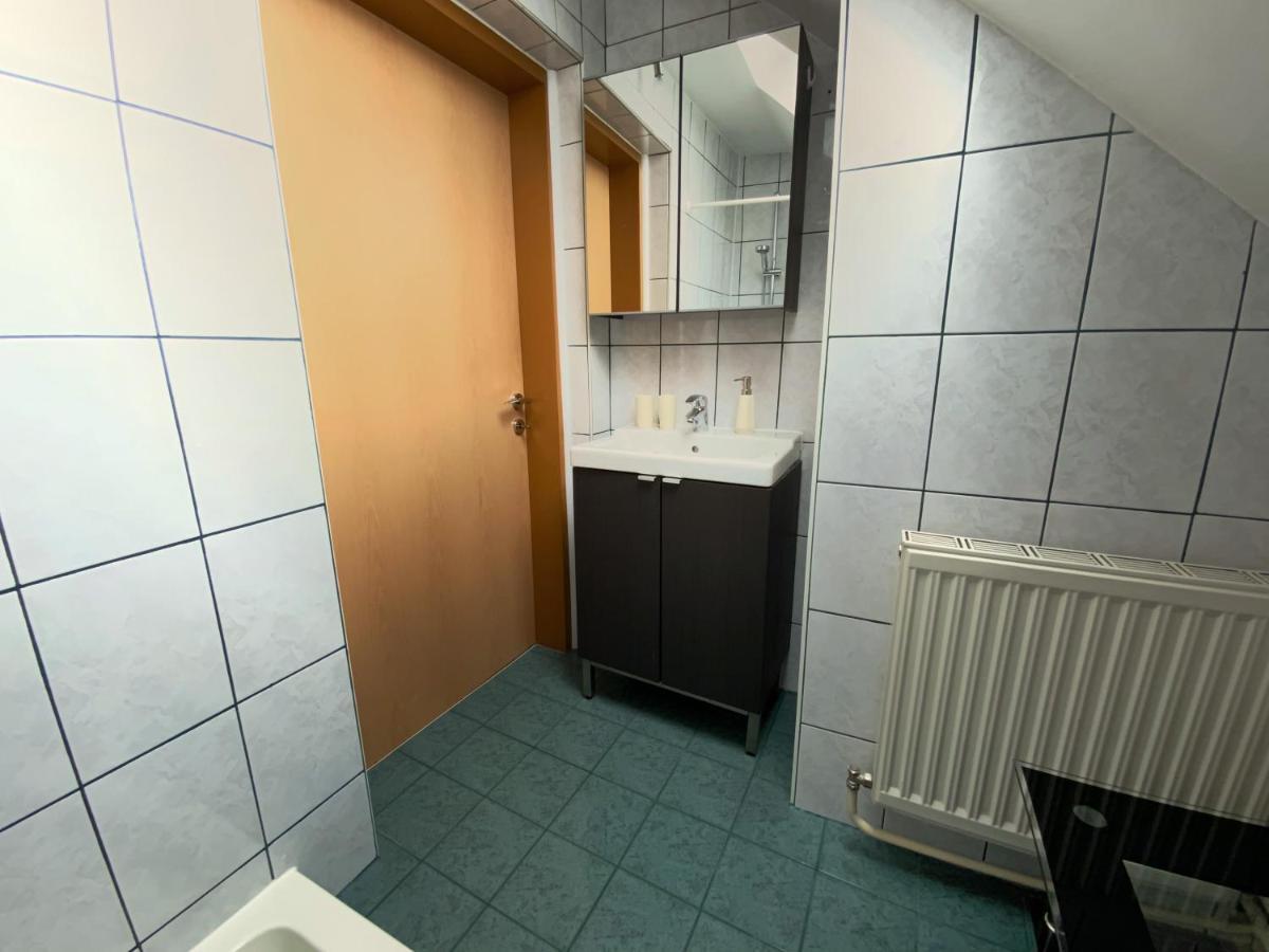 Charmante In Bester Lage Mit Netflix Und Prime St. Pölten